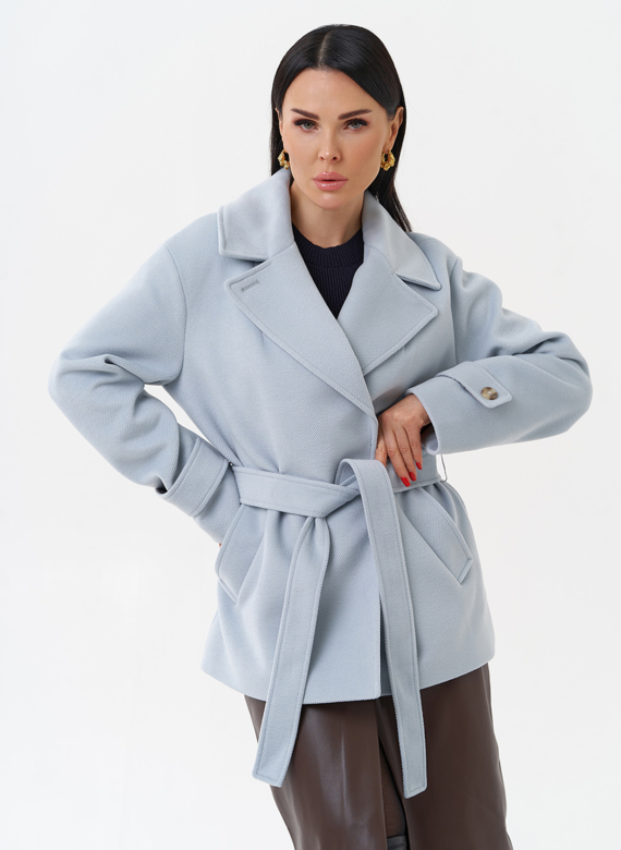 Укороченное пальто с поясом