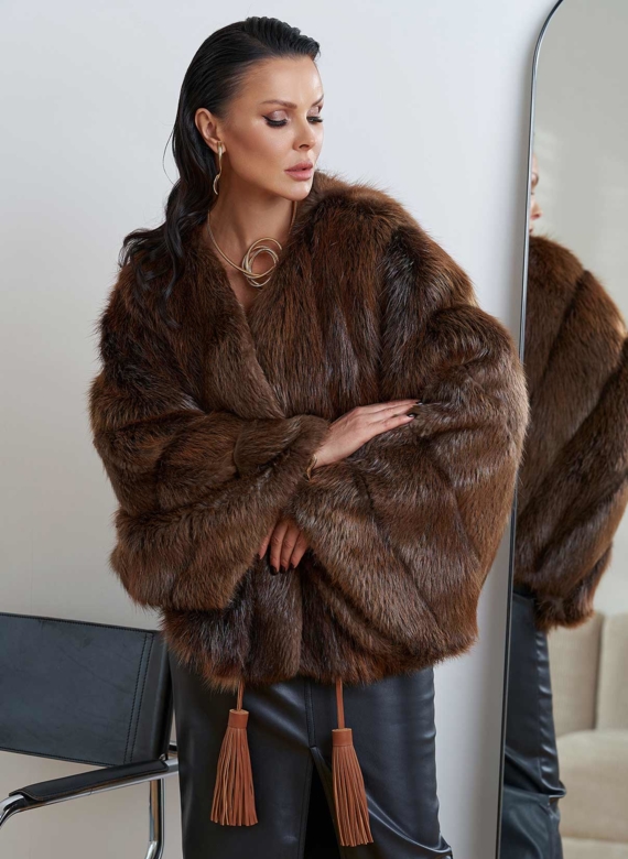 Шуба "болеро" из меха канадского бобра