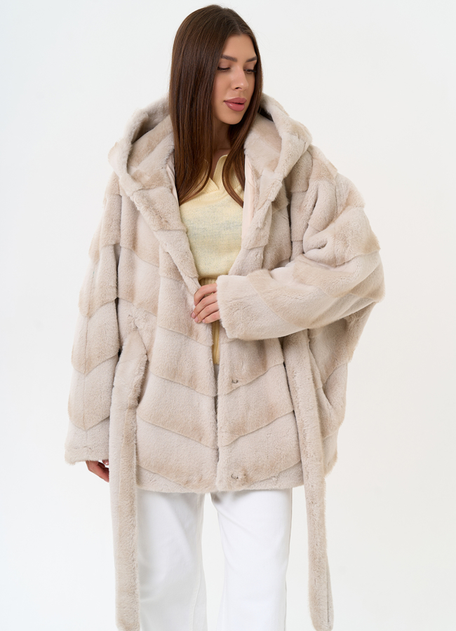 Женская шуба из эко меха с поясом модель № 31226 универмаг малина