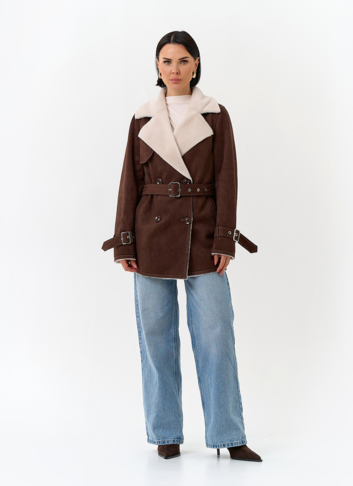 Женская дубленка из эко замши с английским воротником