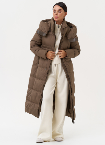 Женское зимнее пальто с капюшоном