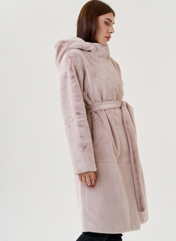 Пальто из искусственного меха