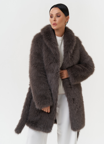 Шуба из эко меха под песца