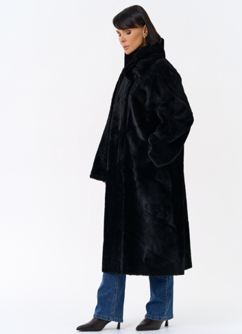 Женская натуральная дубленка черного цвета