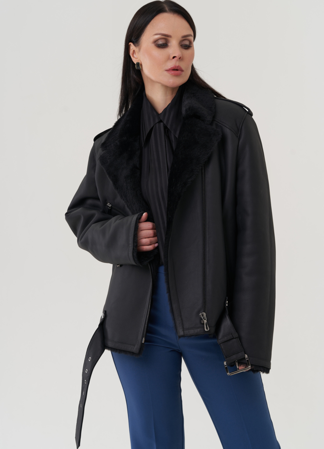 Женская дубленка черного цвета модель № 25527 в кредит