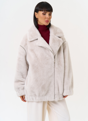 Женский бомбер из эко меха со съемными рукавами