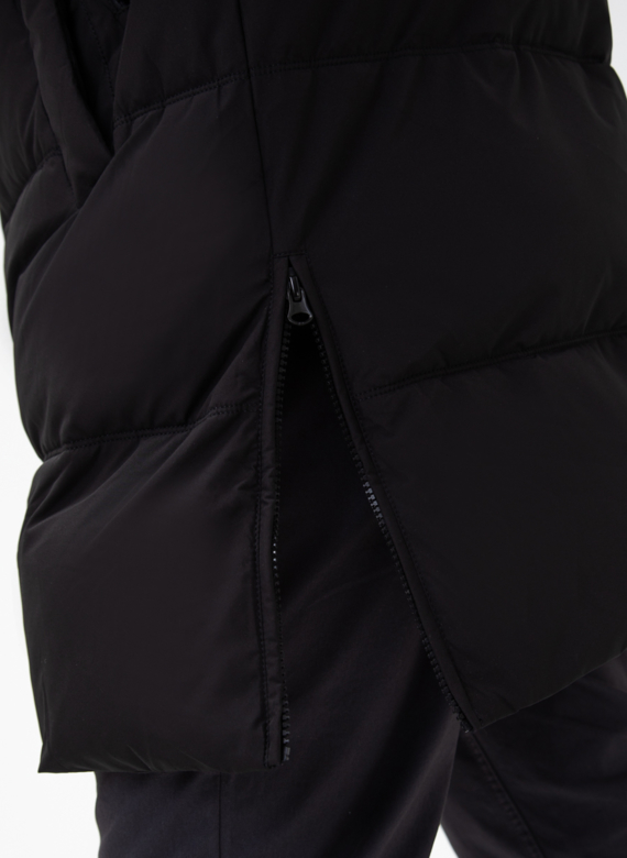 Мужской пуховик с капюшоном 