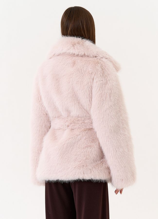 фото Женская шуба из эко меха с английским воротником  модель № 31261