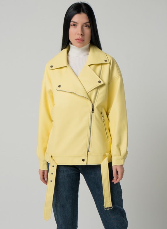 Женская удлиненная косуха-оверсайз в светло-желтом цвете