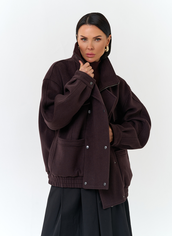 Женское укороченное пальто бомбер