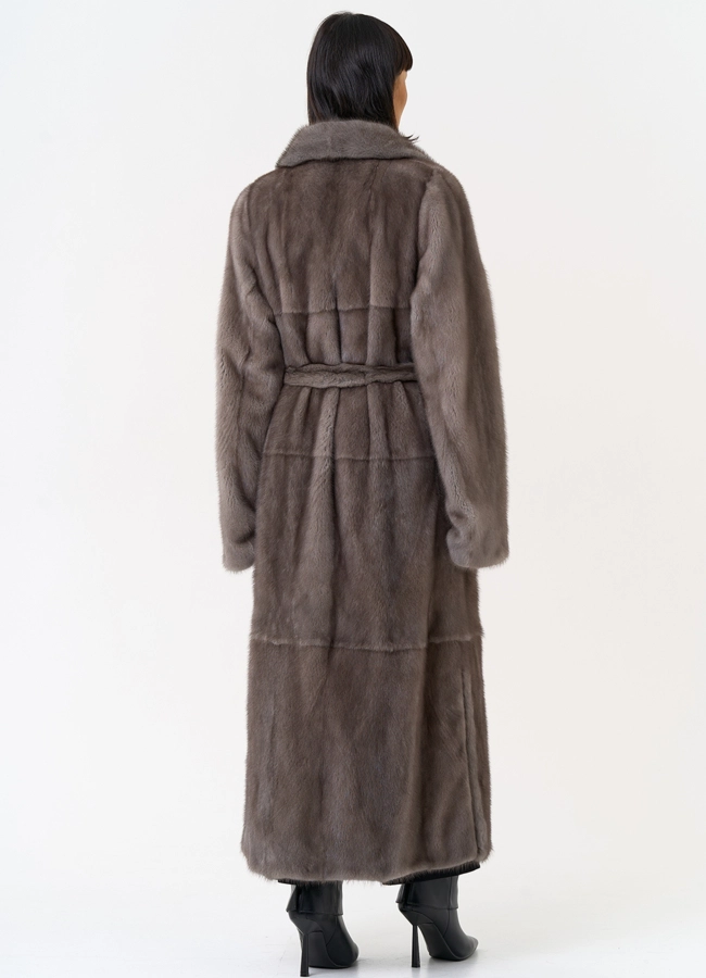 фото Длинная шуба из меха норки с английским воротником модель № 31598