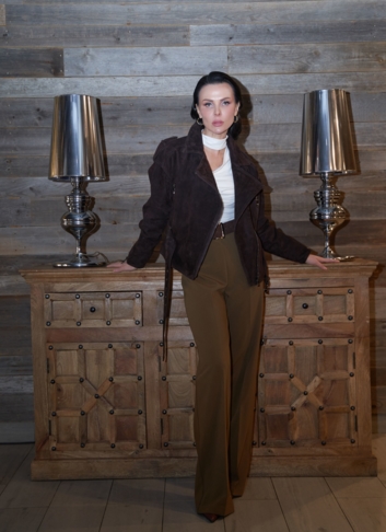 Куртка женская из замши